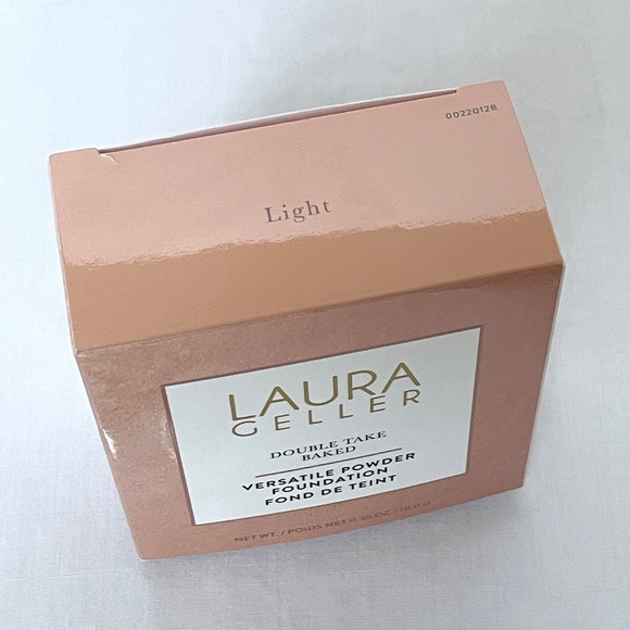 Laura Geller Double Take Baked Versatile Powder Foundation LIGHT - Picture 5 of 9